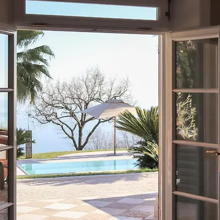 Villa Masane - Hideaway With A Private Park Toscolano Maderno
