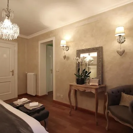 Masane - Hideaway With A Private Park * Toscolano Maderno
