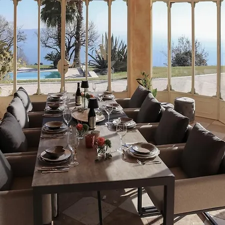 Villa Masane - Hideaway With A Private Park *